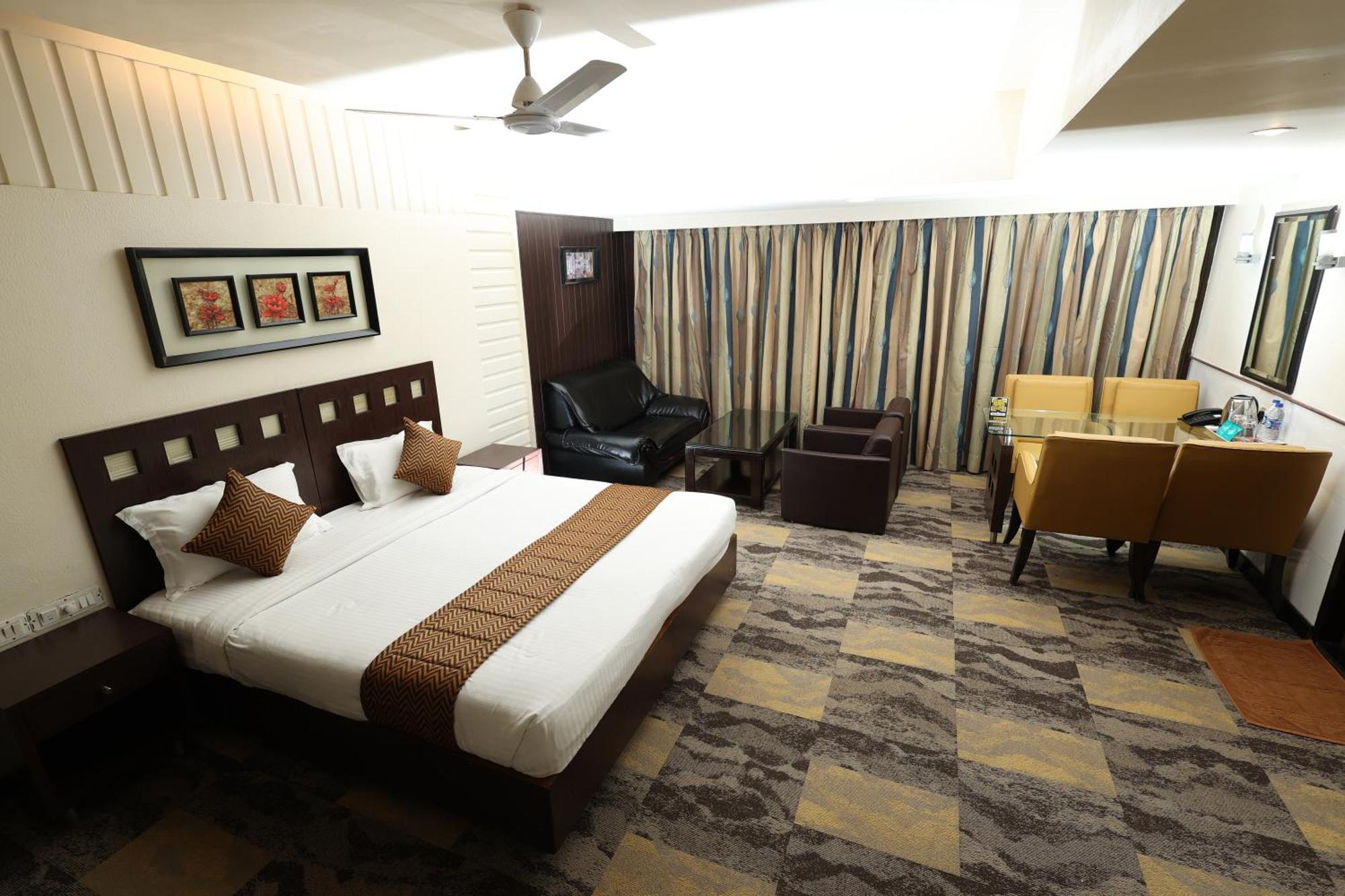 Quaint Suites Hotel & Banquet 뭄바이 외부 사진