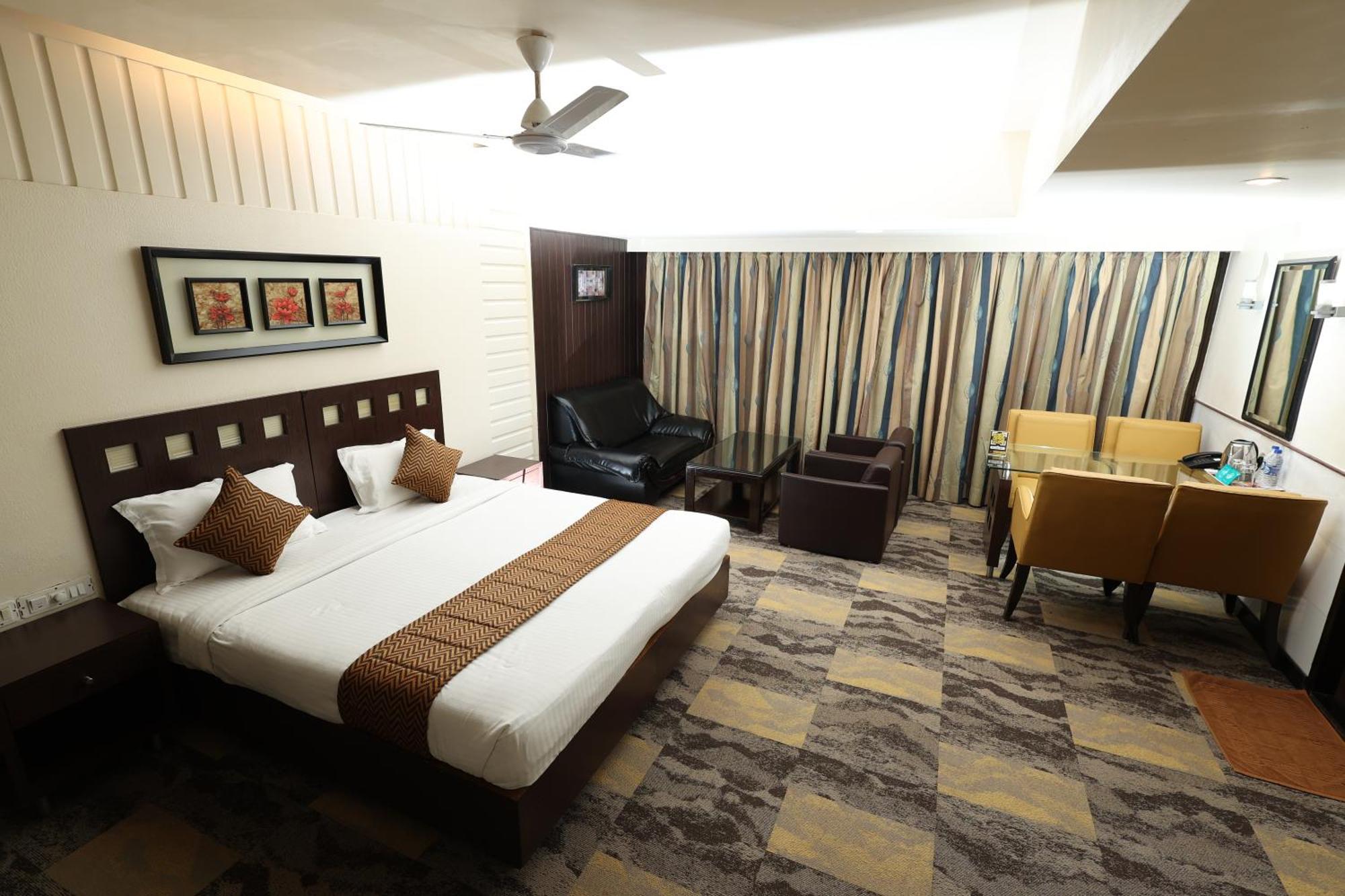Quaint Suites Hotel & Banquet 뭄바이 외부 사진